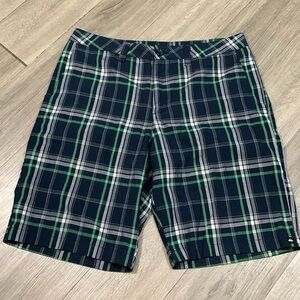 Quicksilver Navy Blue, Green, & White Plaid Flat Front Shorts size 36